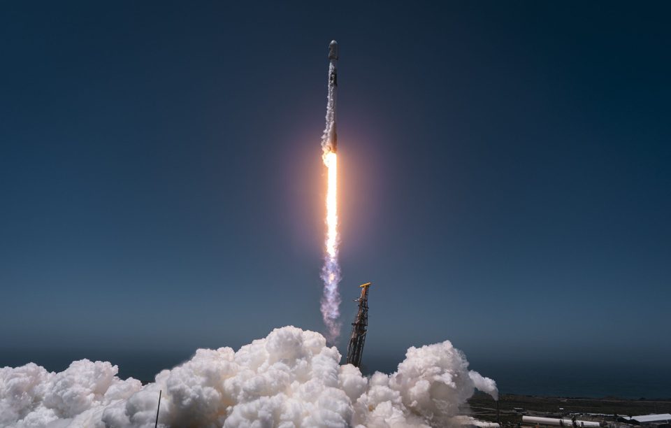 La Casa Blanca lanza una nueva política espacial para multiplicar el número de lanzamientos