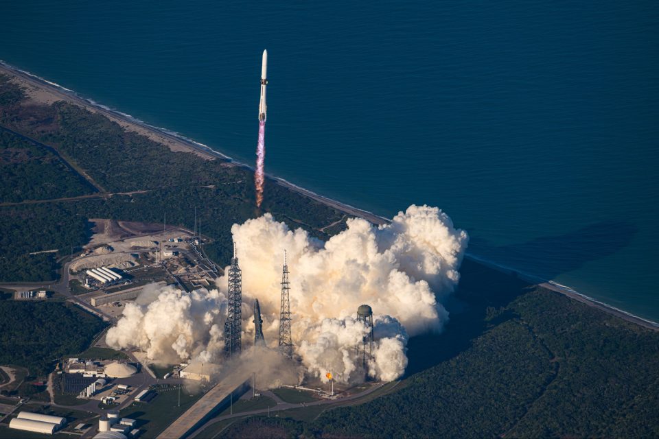 Blue Origin avanza hacia el lanzamiento de New Glenn desde Vandenberg con la aprobación de la Fuerza Espacial estadounidense