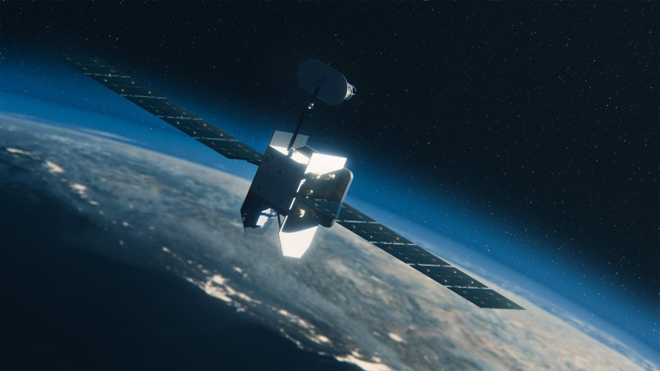 Boeing desarrolla una nueva plataforma satelital de tamaño medio para competir en el mercado micro GEO
