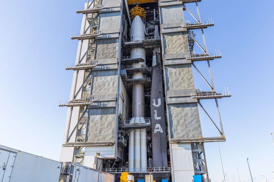 SpaceX y Amazon protagonizan una semana clave para las constelaciones de internet satelital