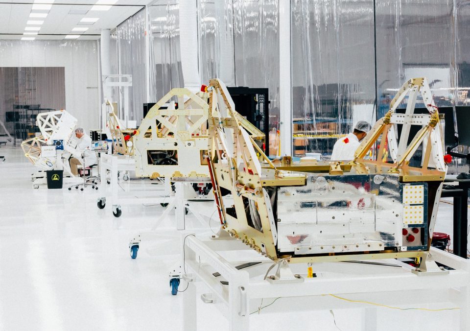 Apex alcanza una valoración de 2.300 millones tras captar 200 millones para expandir su producción satelital