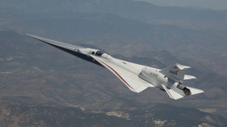 El X-59 de la NASA romperá la barrera del sonido por primera vez este mes
