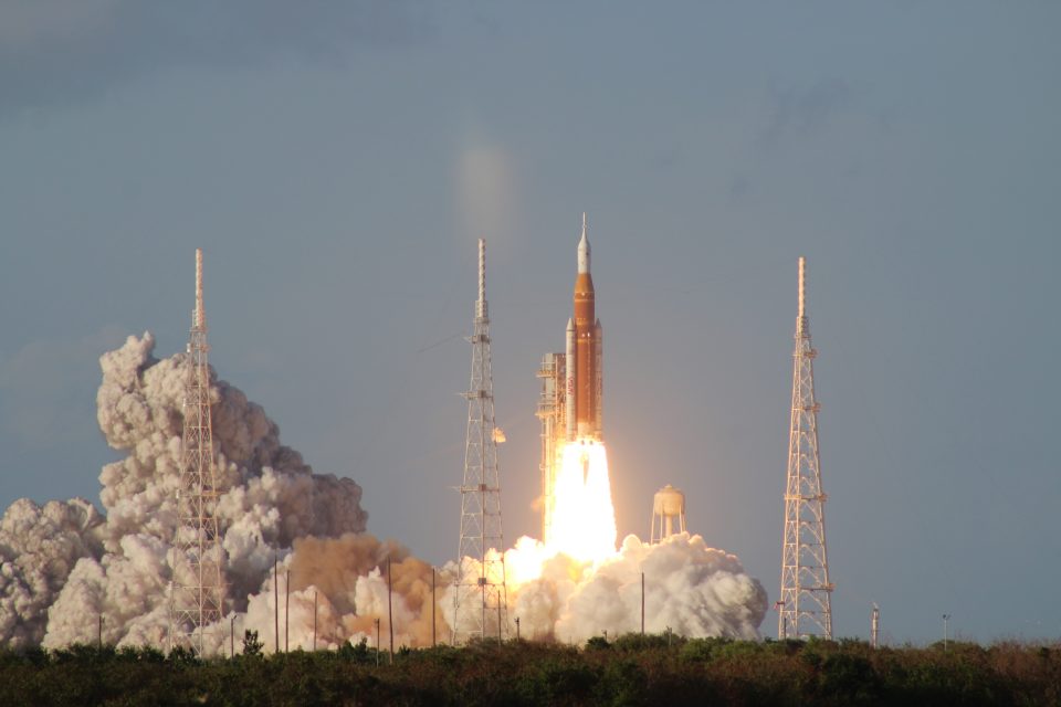 Artemis 2: Más que exploración lunar, una revolución en las cadenas de suministro espaciales