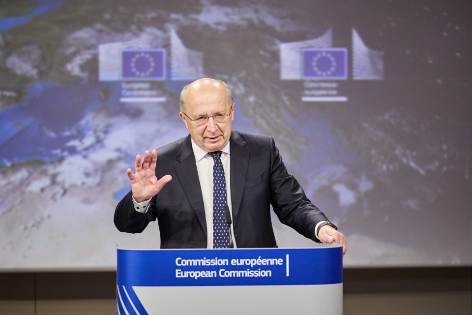 El nuevo borrador del Acta Espacial Europea genera controversia por su retroceso regulatorio