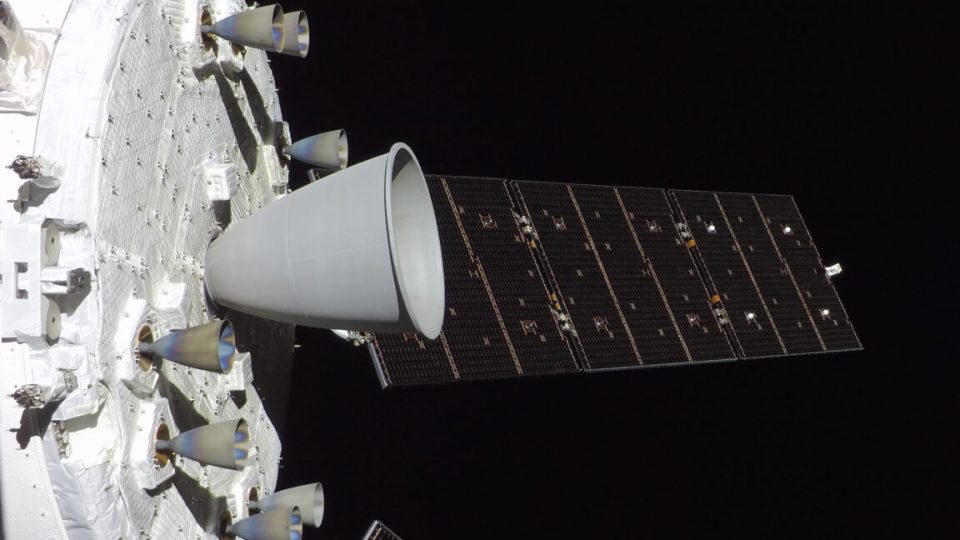 La NASA rediseñará las válvulas de Orion tras las fugas de helio detectadas en Artemis I y II