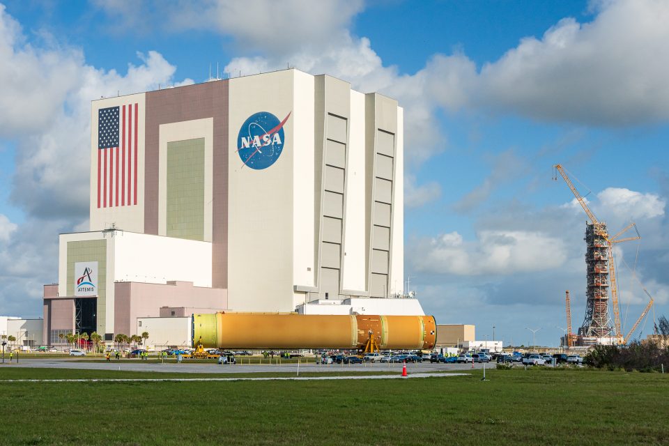 Artemis 3: La misión lunar de NASA enfrenta nuevos retrasos e incertidumbre sobre su cronograma